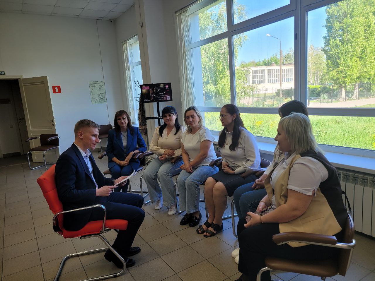 И снова муниципальные услуги в фокусе внимания.